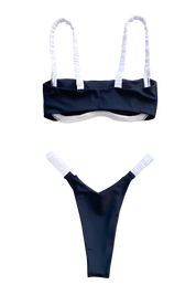 Desideria Gavino Bikini