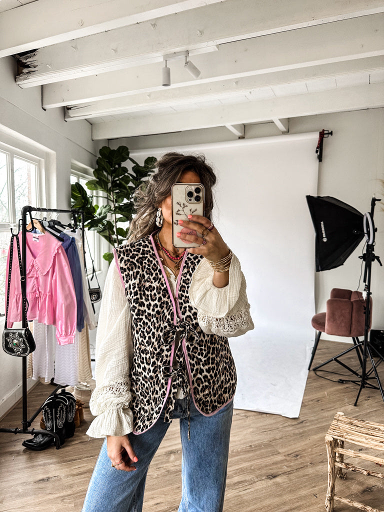 bow-gilet-leopard.jpg